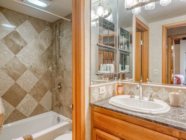 Lake Tahoe South Shore Home 1026027