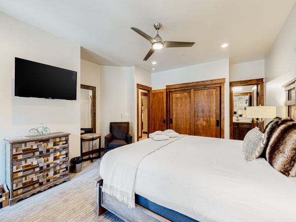 Lake Tahoe South Shore Home 1026030