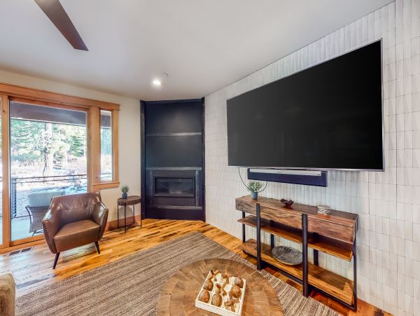 Lake Tahoe South Shore Home 1026031