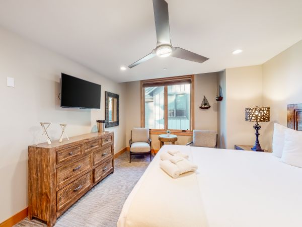 Lake Tahoe South Shore Home 1026031