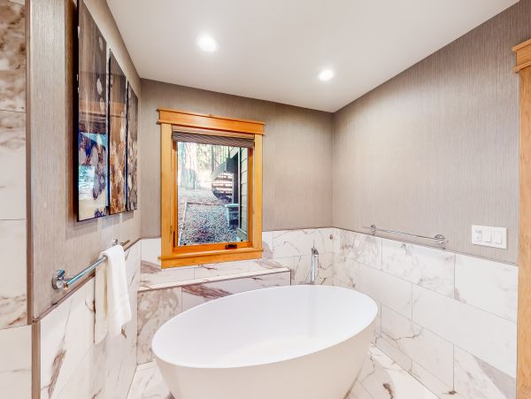 Lake Tahoe South Shore Home 1026031