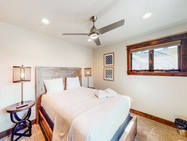 Lake Tahoe South Shore Home 1026032