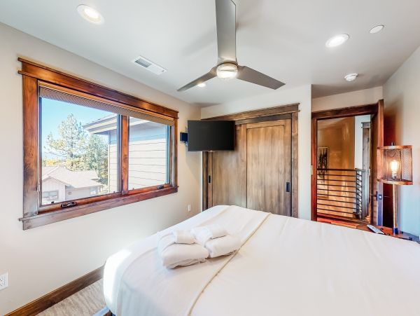 Lake Tahoe South Shore Home 1026032