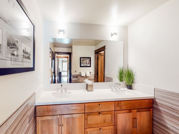 Lake Tahoe South Shore Home 1026032