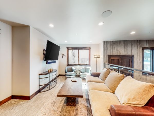Lake Tahoe South Shore Home 1026032