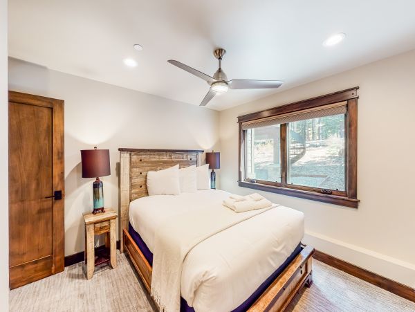 Lake Tahoe South Shore Home 1026032