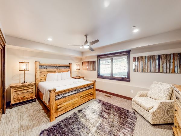 Lake Tahoe South Shore Home 1026032