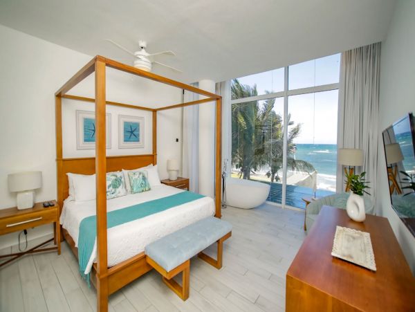 Luxurious Beachfront 10 Bedroom Villa in Dominican Republic