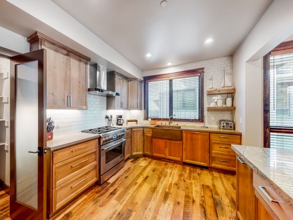 Lake Tahoe South Shore Home 1026034