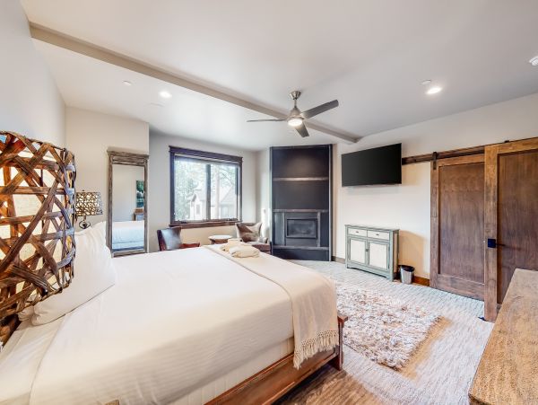 Lake Tahoe South Shore Home 1026034