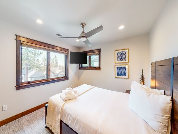 Lake Tahoe South Shore Home 1026034