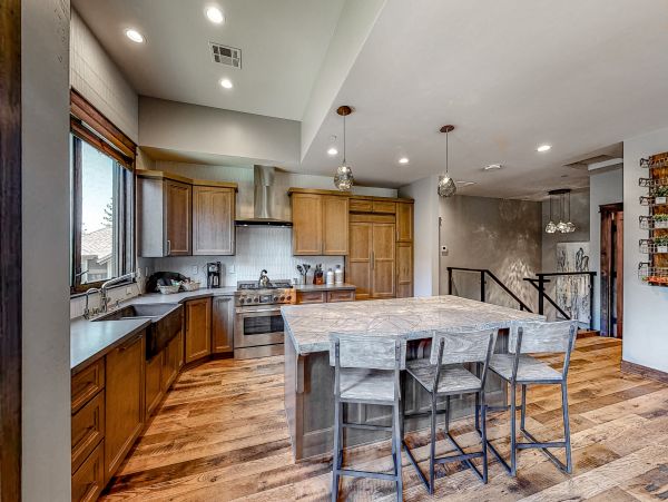 Lake Tahoe South Shore Home 1026038