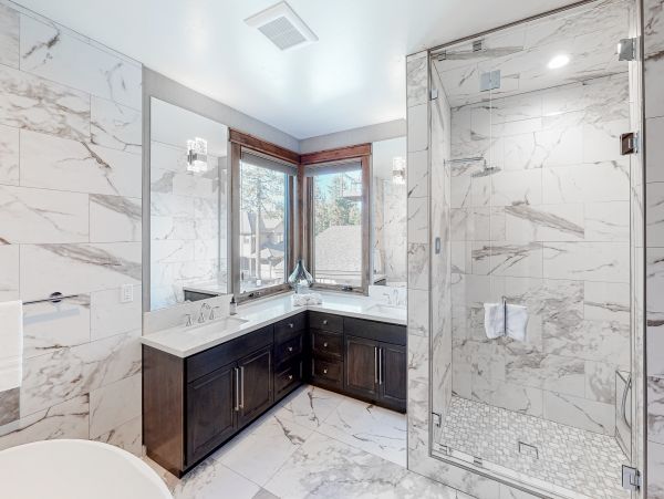 Lake Tahoe South Shore Home 1026040