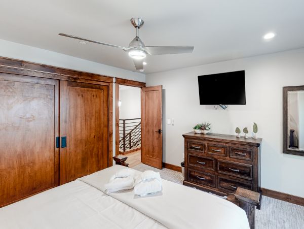 Lake Tahoe South Shore Home 1026040