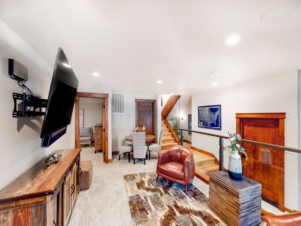 Lake Tahoe South Shore Home 1026040