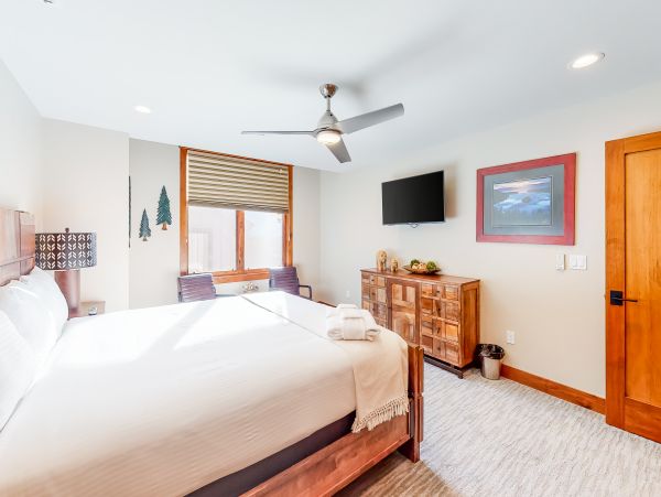 Lake Tahoe South Shore Home 1026042