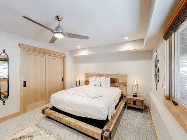 Lake Tahoe South Shore Home 1026043