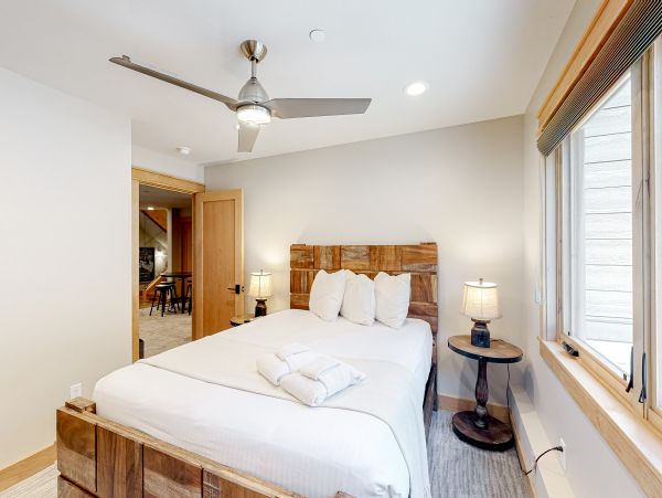 Lake Tahoe South Shore Home 1026043