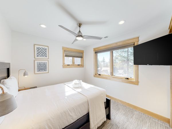 Lake Tahoe South Shore Home 1026043
