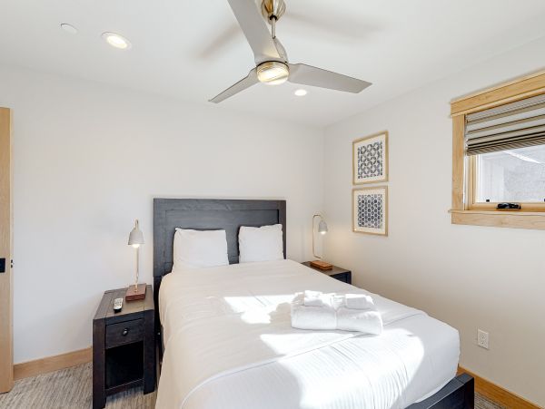 Lake Tahoe South Shore Home 1026043