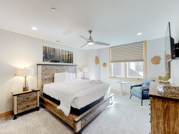 Lake Tahoe South Shore Home 1026043