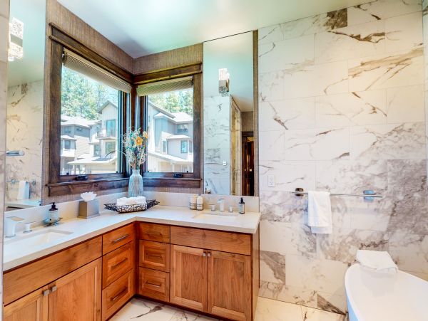 Lake Tahoe South Shore Home 1026049