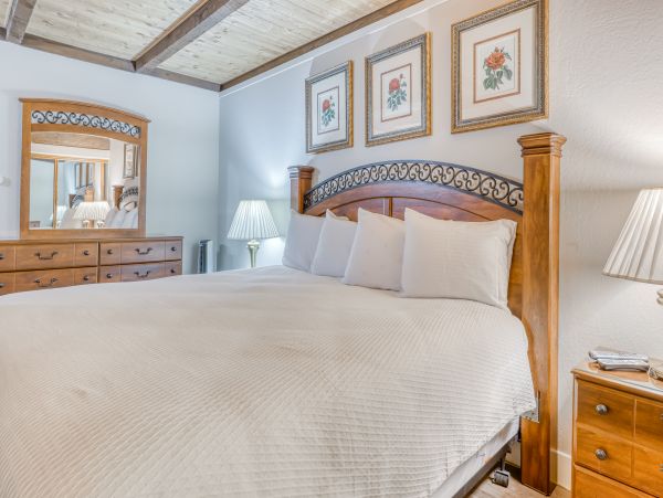 Lake Tahoe South Shore Home 1026054