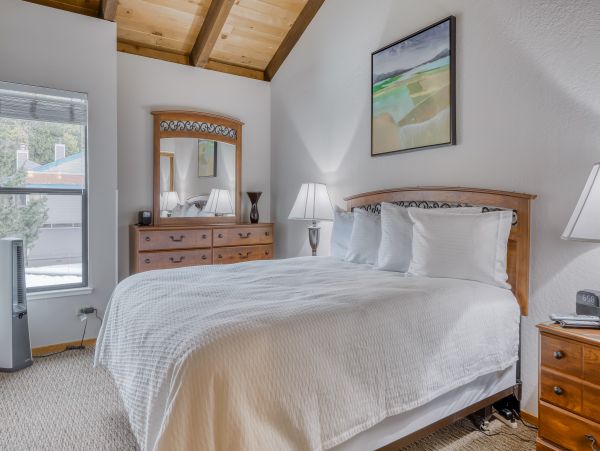 Lake Tahoe South Shore Home 1026054