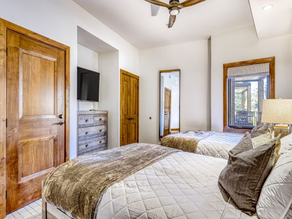 Lake Tahoe South Shore Home 1026056