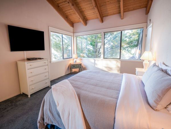 Lake Tahoe South Shore Home 1026058