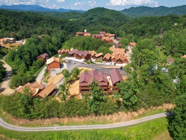 Mountain Views Smokey Mountain Vacation Pool Home 10 Bedroom
