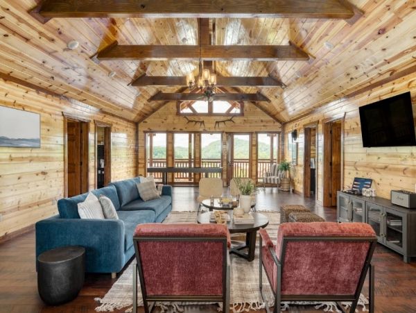 Mountain Views Smokey Mountain Vacation Pool Home 10 Bedroom