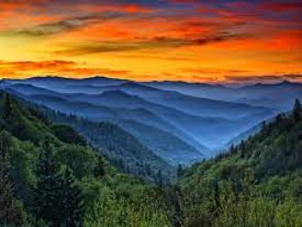 Mountain Views Smokey Mountain Vacation Pool Home 10 Bedroom