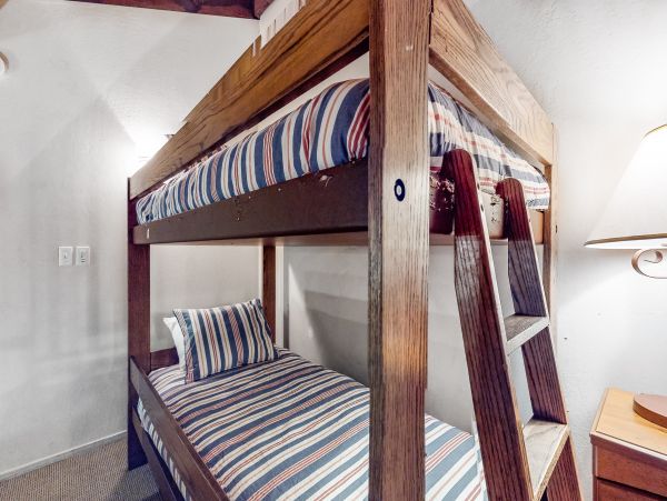 Lake Tahoe South Shore Home 1026066
