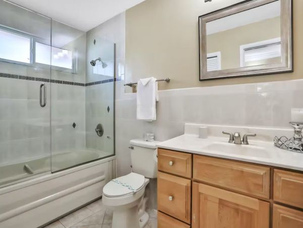 Sarasota Three Bedroom Vacation Rental Home