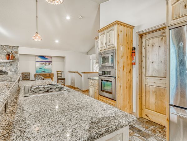 Lake Tahoe South Shore Home 1026072