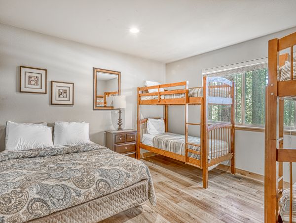 Lake Tahoe South Shore Home 1026072