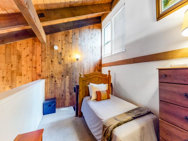 Lake Tahoe South Shore Home 1026073