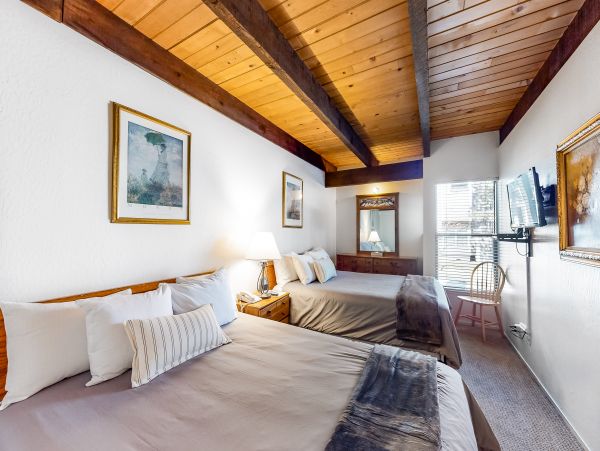Lake Tahoe South Shore Home 1026073