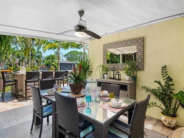 Lovely 2 Bedroom Fort Lauderdale Home Pool & Dock