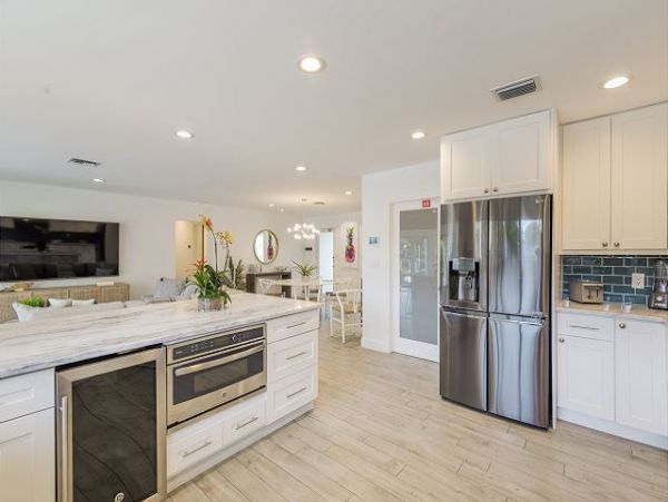 Discover Your Ideal Waterfront Retreat in Fort Lauderdale