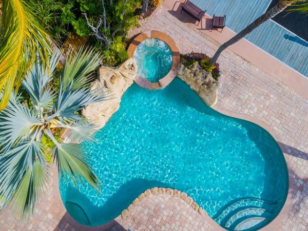 Discover Your Ideal Waterfront Retreat in Fort Lauderdale