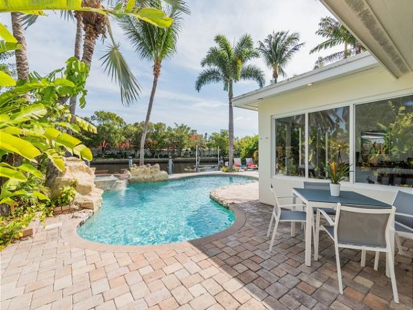 Discover Your Ideal Waterfront Retreat in Fort Lauderdale