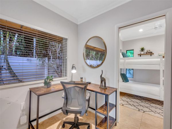 Luxurious Coral Ridge Residence with Heated Pool - Ideal Family Getaway