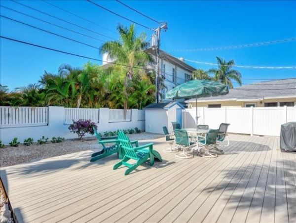 Lido Key Vacation Home Three Bedroom