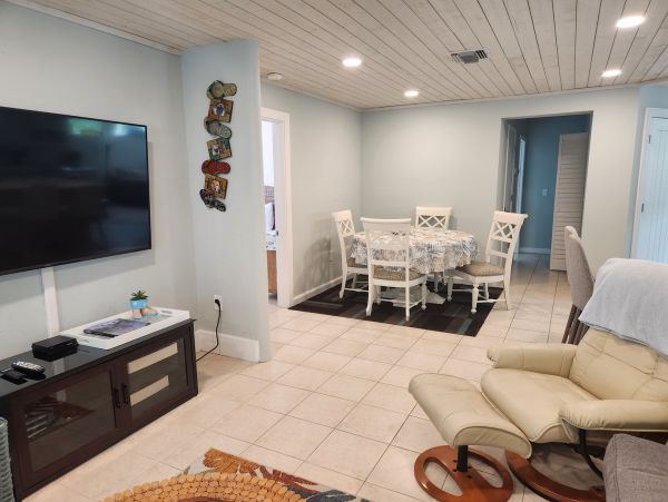 Lido Key Vacation Home Three Bedroom
