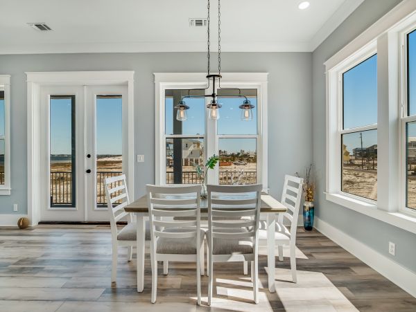 Navarre Beach Vacation Home Five Bedroom Walk to Beach