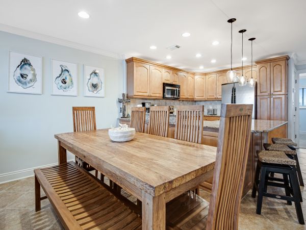 Beautiful Beachfront 4 Bedroom Rental in Navarre Beach