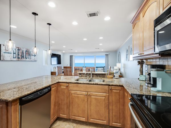 Beautiful Beachfront 4 Bedroom Rental in Navarre Beach