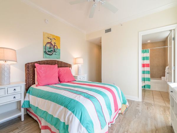 Navarre Beach Vacation Home Four Bedroom Walk to Beach